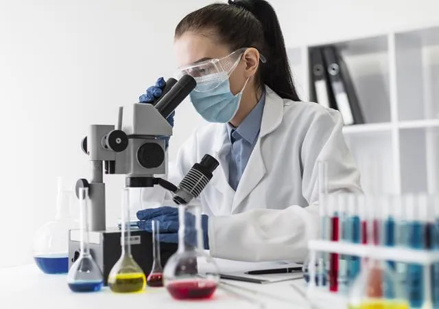 Diploma in Medical Laboratory Technology (DMLT) - Paramedical Course